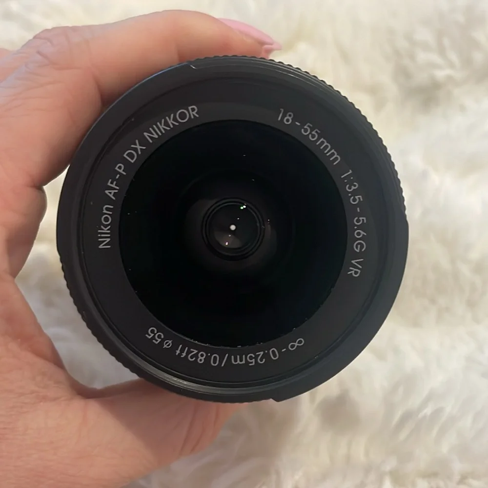 Nikon D3500 Camera in good condition. Comes with 2 lenses.